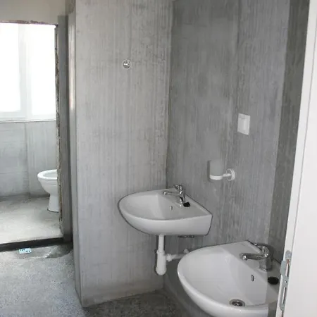 Iliana общежитие илияна אכסניה