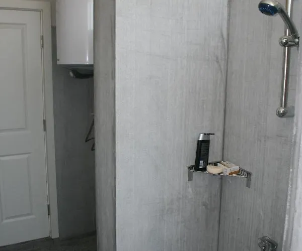 Hostel Iliana общежитие илияна *